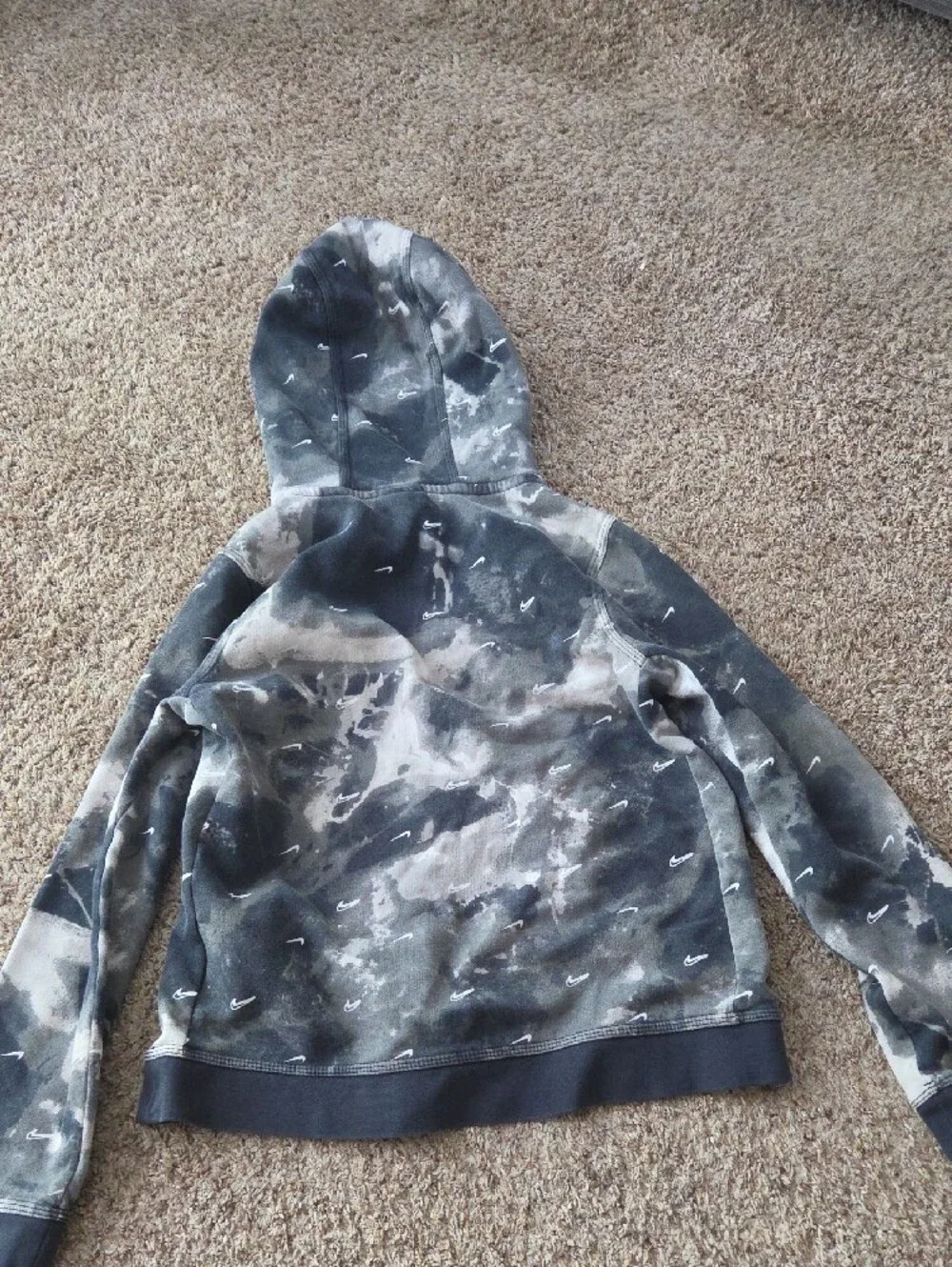 Youth Nike Hooded Sweatshirt in Black & Gray Tie-Dye